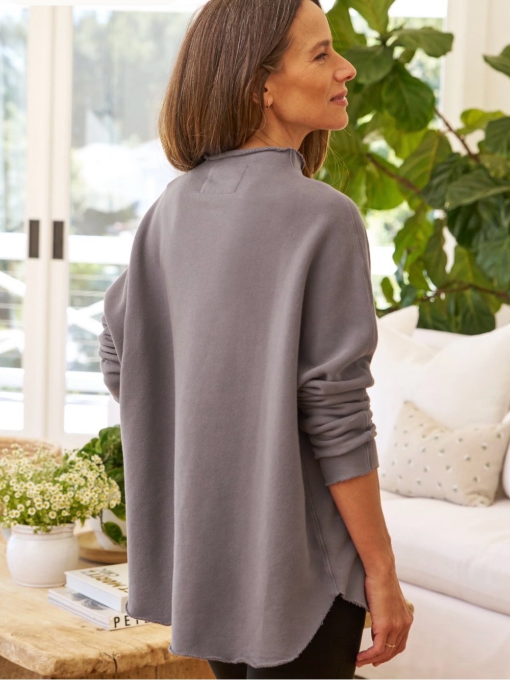Frank & Eileen Effie Long-Sleeve Funnel Neck Capelet Grey Size Medium EUC - Picture 2 of 7